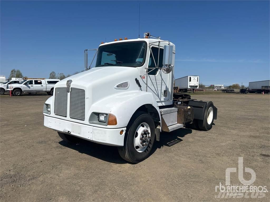 Kenworth T300 Nyergesvontatók