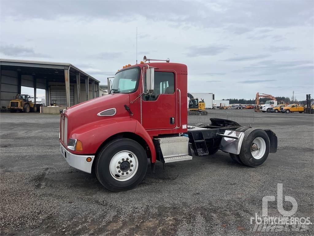 Kenworth T300 Nyergesvontatók