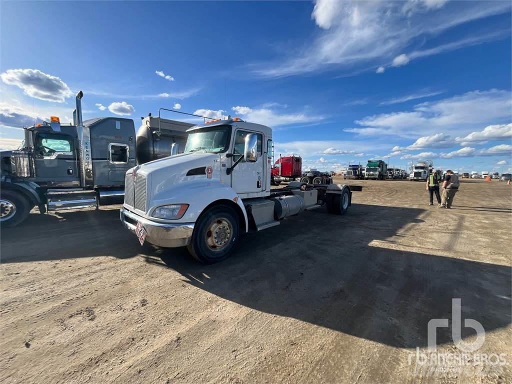 Kenworth T370 Fülkés alváz