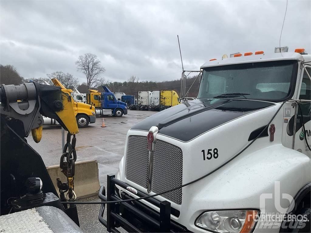 Kenworth T440 Fülkés alváz