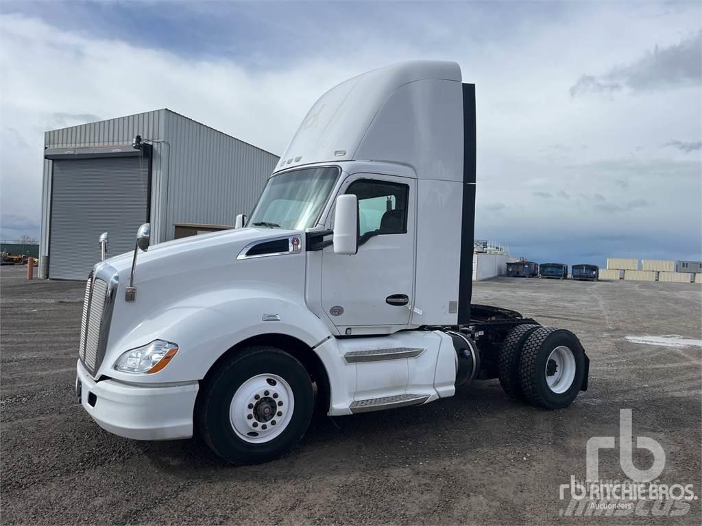 Kenworth T680 Nyergesvontatók