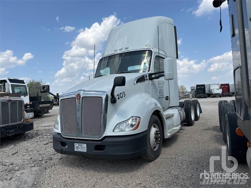 Kenworth T680 Nyergesvontatók