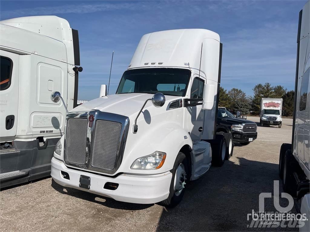 Kenworth T680 Nyergesvontatók