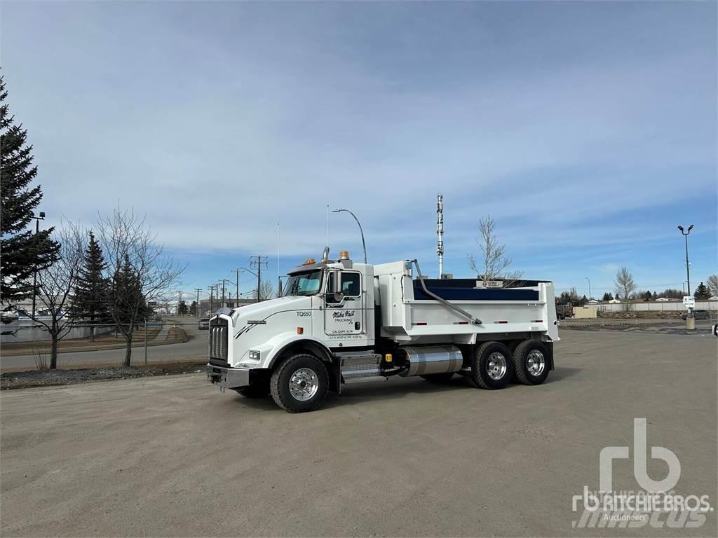 Kenworth T800 Billenő teherautók