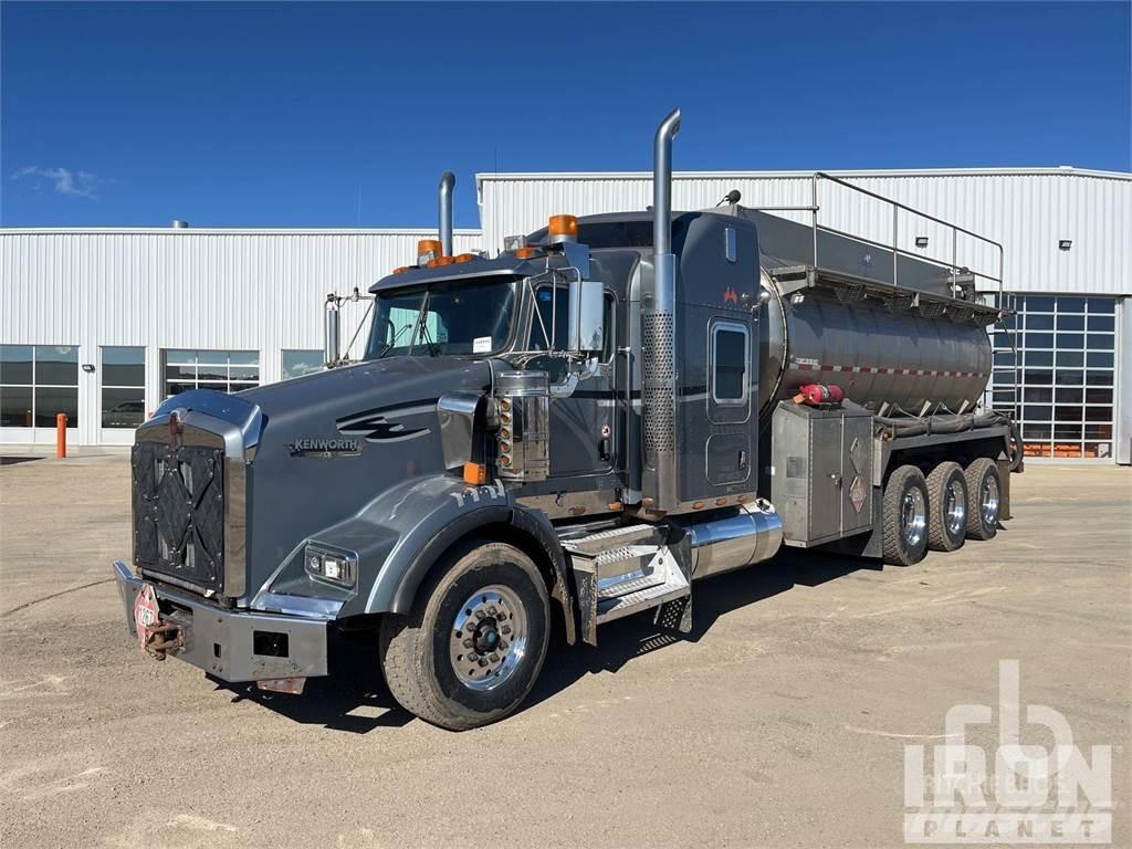 Kenworth T800 Tartályos teherautók