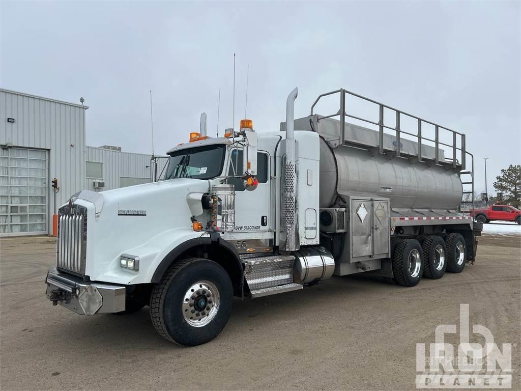 Kenworth T800 Tartályos teherautók