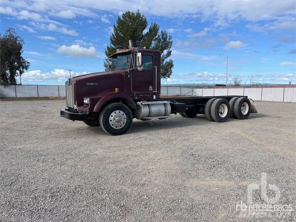 Kenworth T800 Fülkés alváz