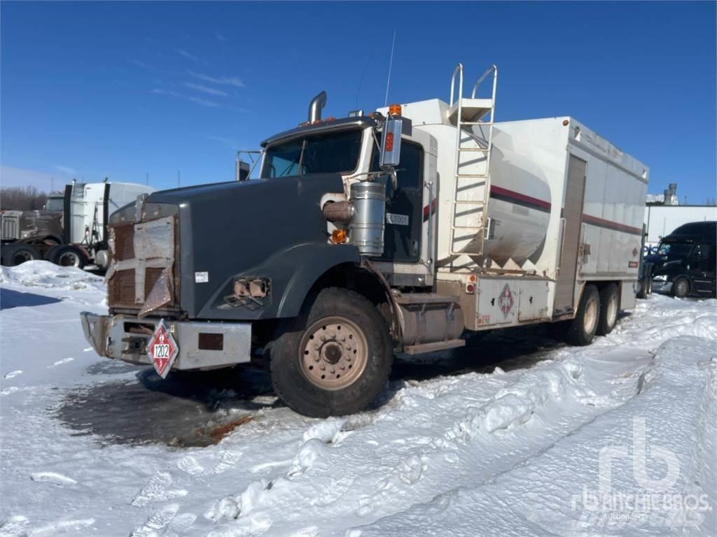 Kenworth T800 Tartályos teherautók