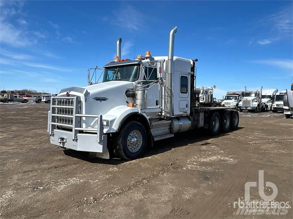 Kenworth T800 Platós/Csörlős teherautók