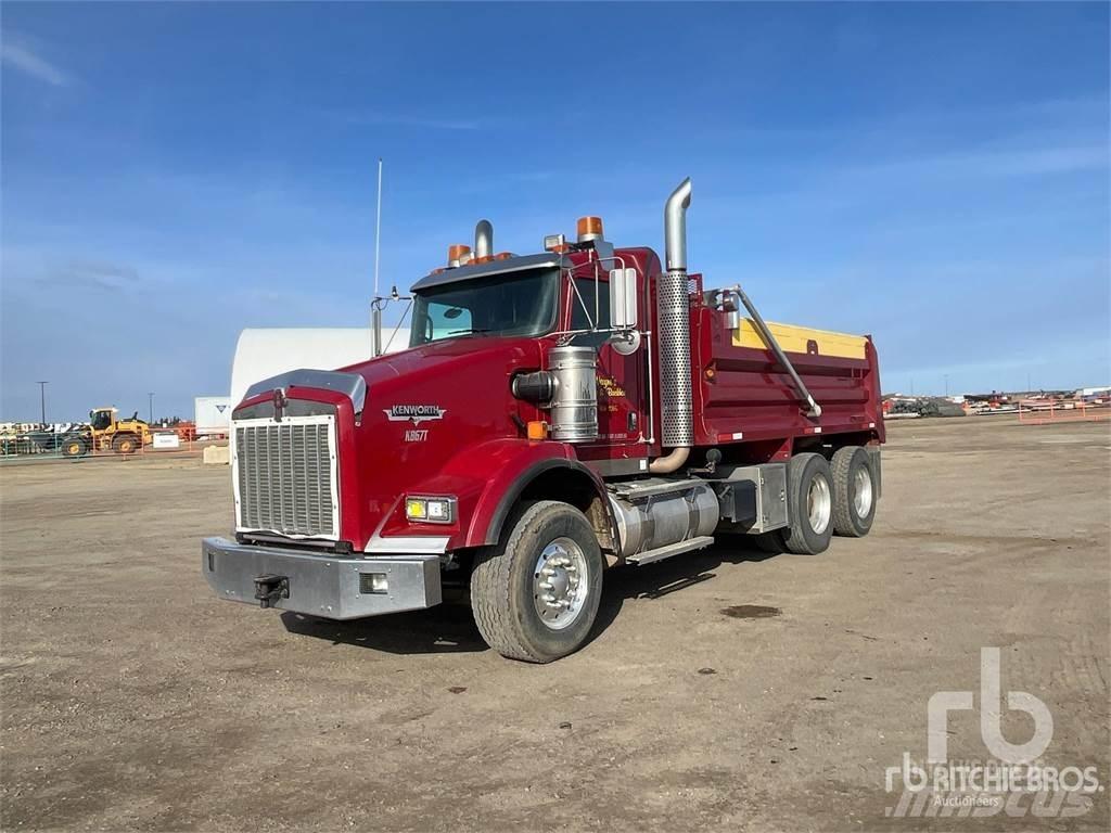 Kenworth T800 Billenő teherautók