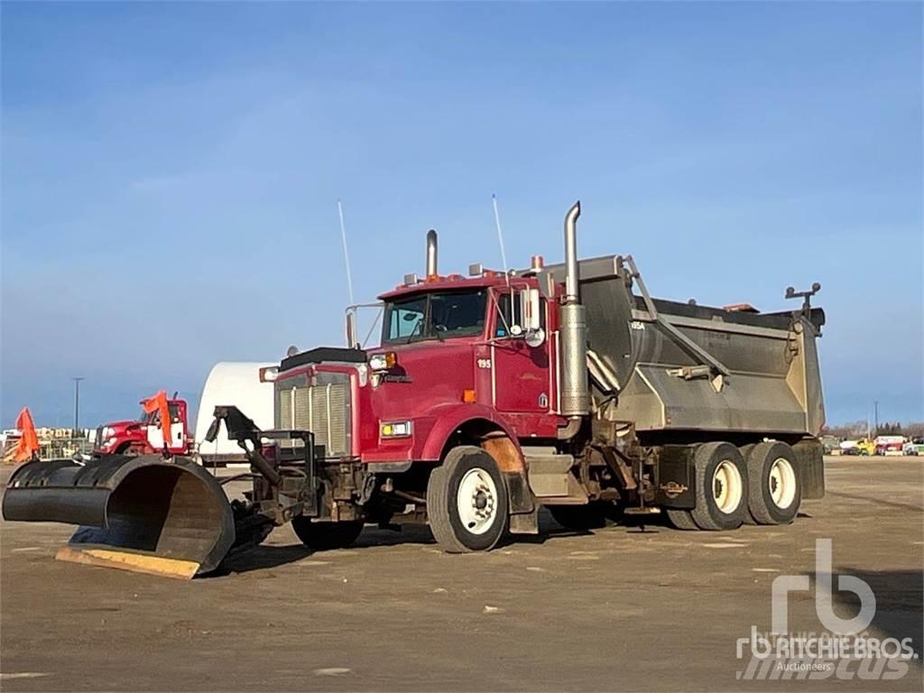 Kenworth T800 Hóeltakarítók