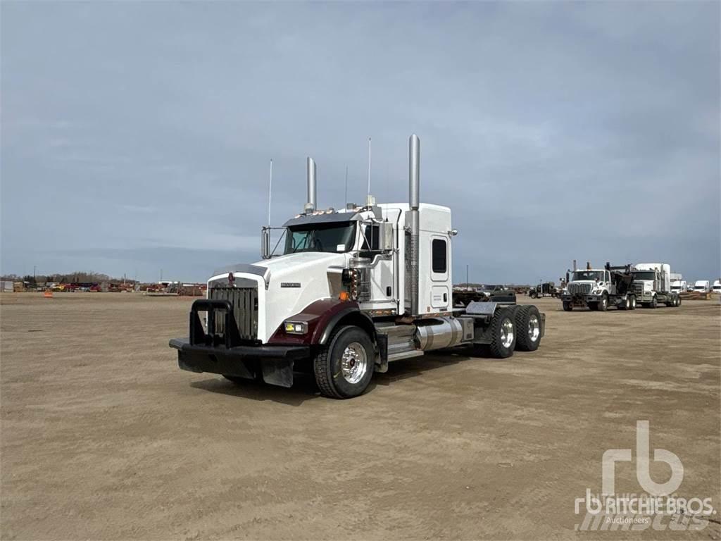 Kenworth T800 Nyergesvontatók