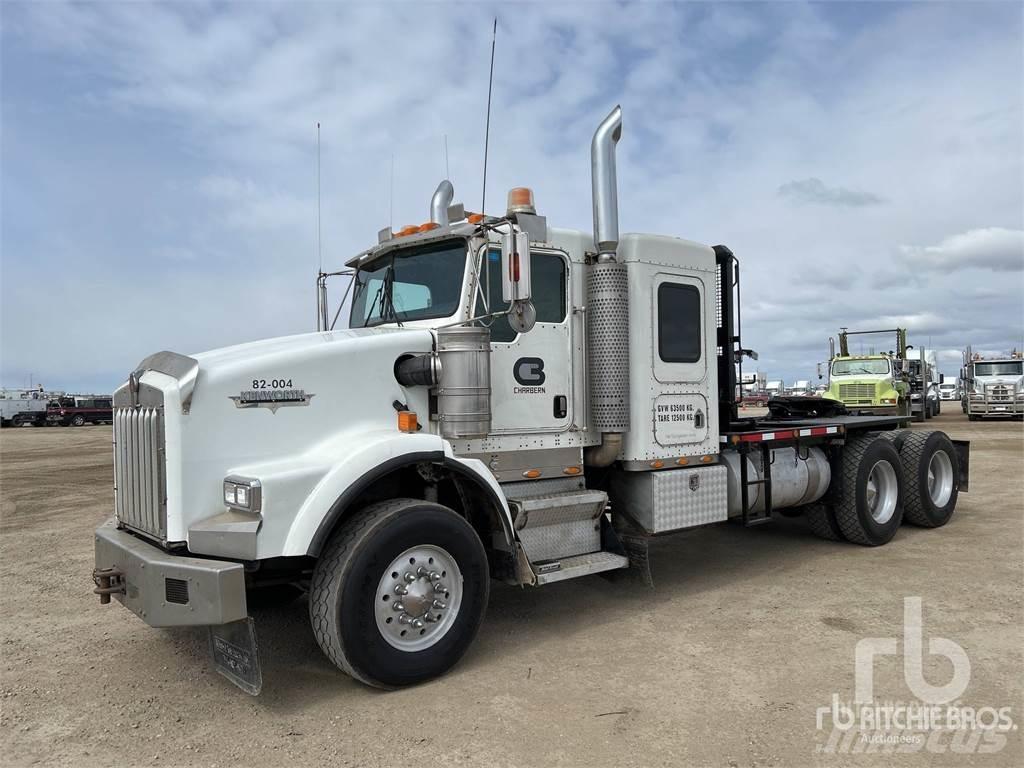 Kenworth T800 Platós/Csörlős teherautók