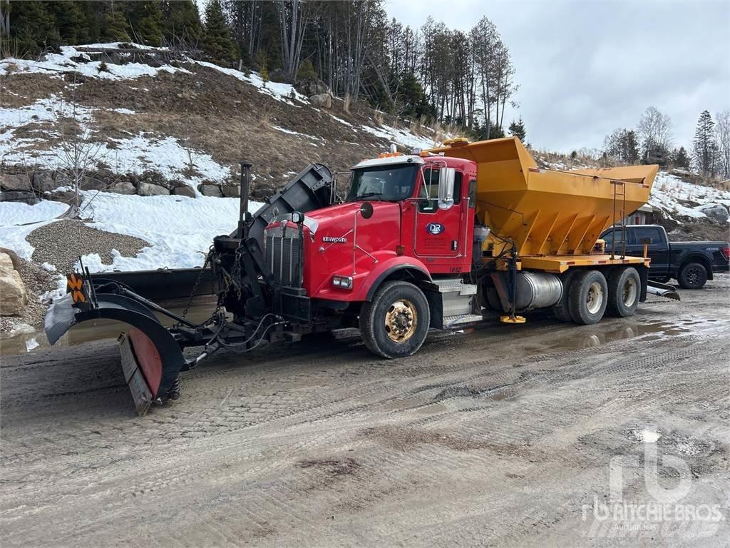 Kenworth T800 Hóeltakarítók