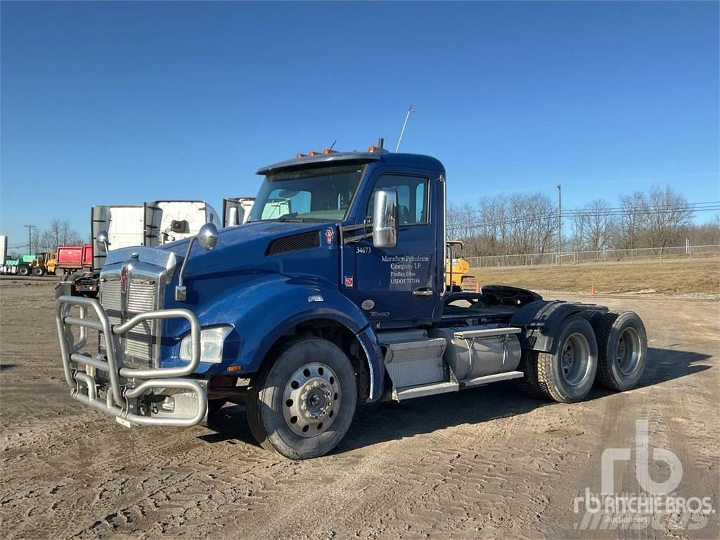 Kenworth T880 Nyergesvontatók