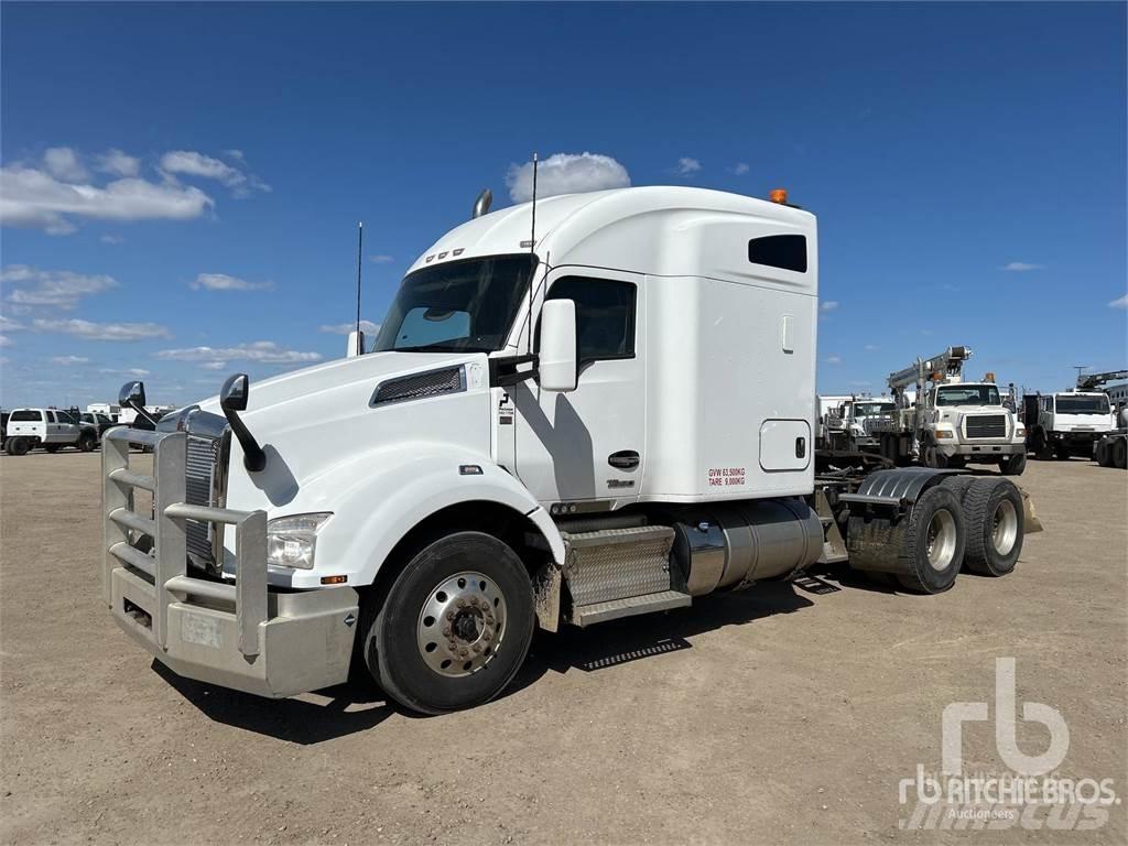 Kenworth T880 Nyergesvontatók