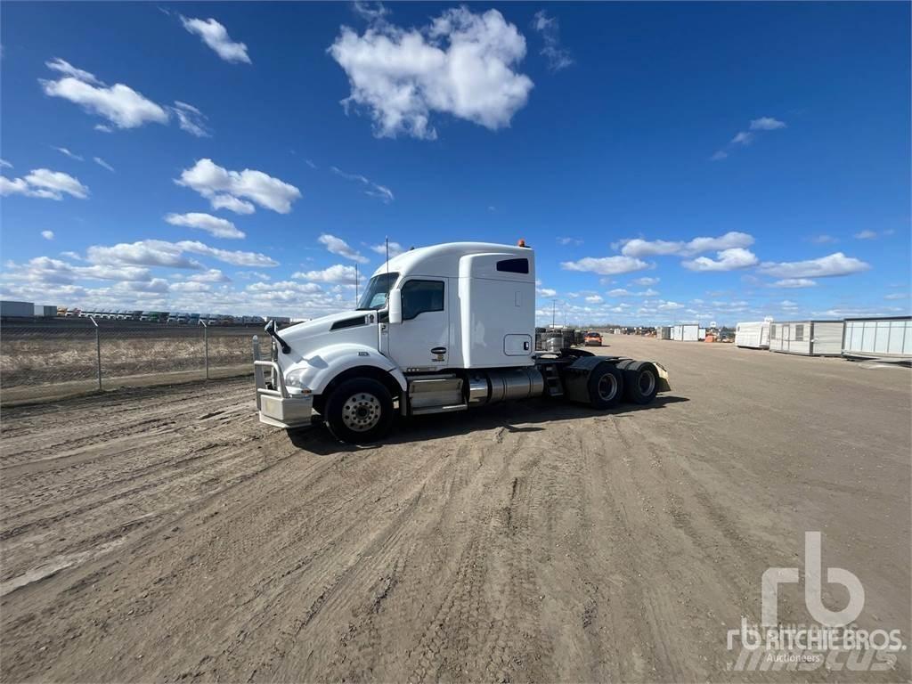 Kenworth T880 Nyergesvontatók