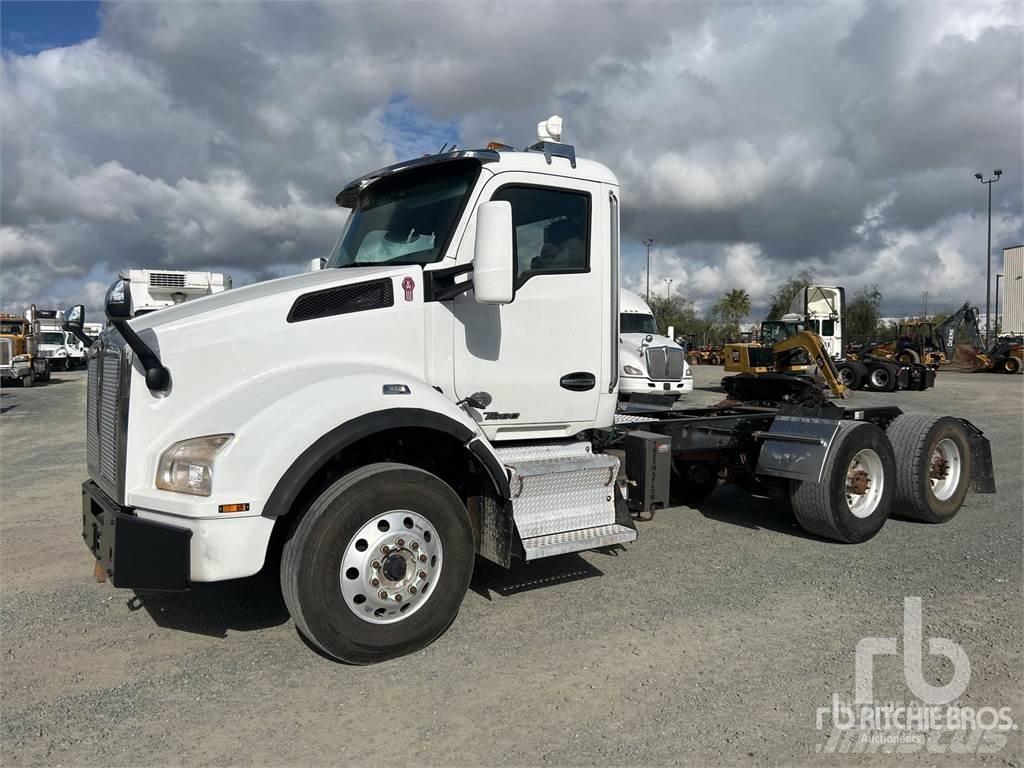 Kenworth T880 Nyergesvontatók