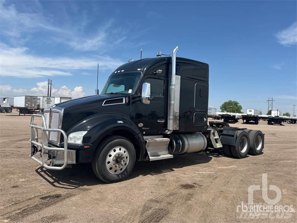 Kenworth T880 Nyergesvontatók