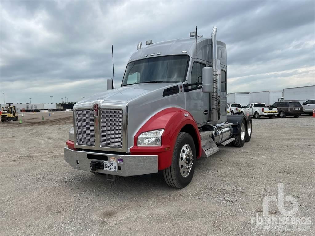 Kenworth T880 Nyergesvontatók