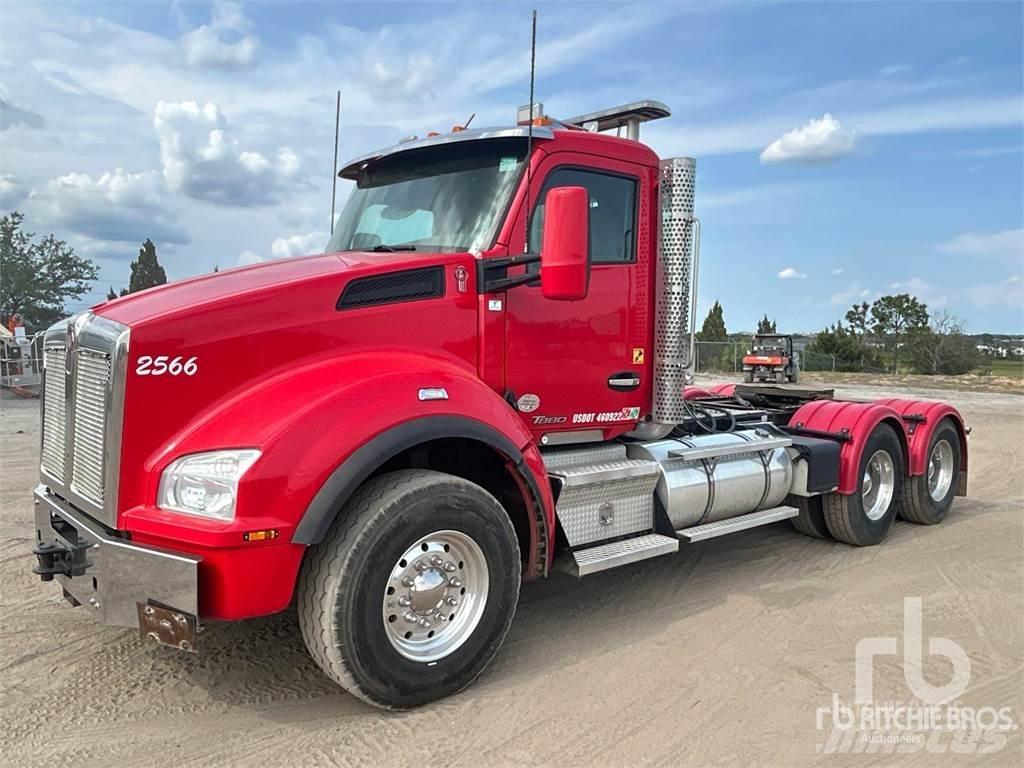 Kenworth T880 Nyergesvontatók