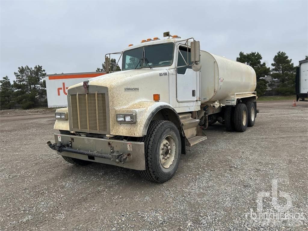 Kenworth W900 Vízszállító teherautók