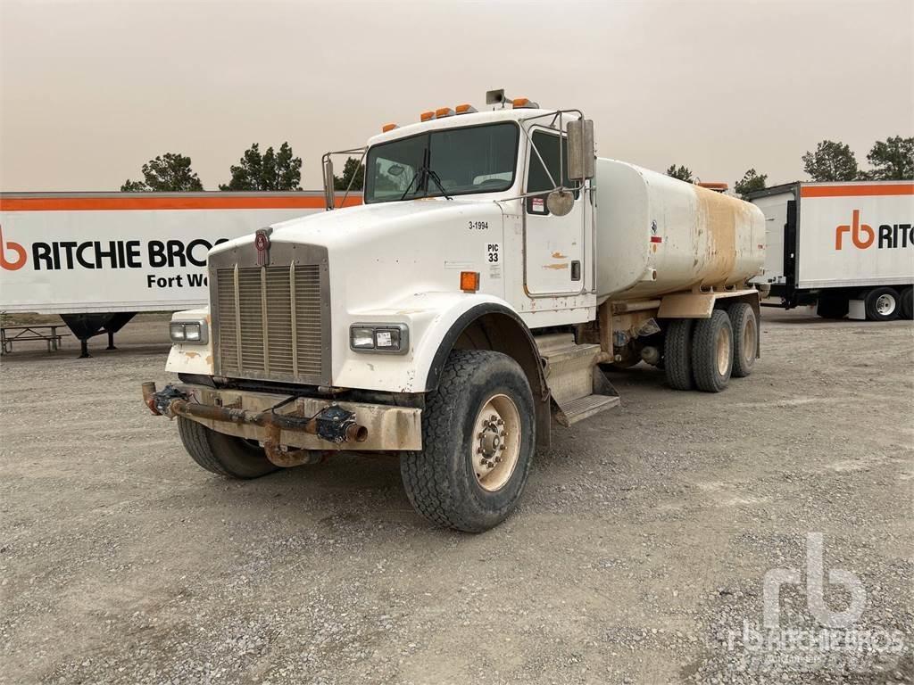 Kenworth W900 Vízszállító teherautók