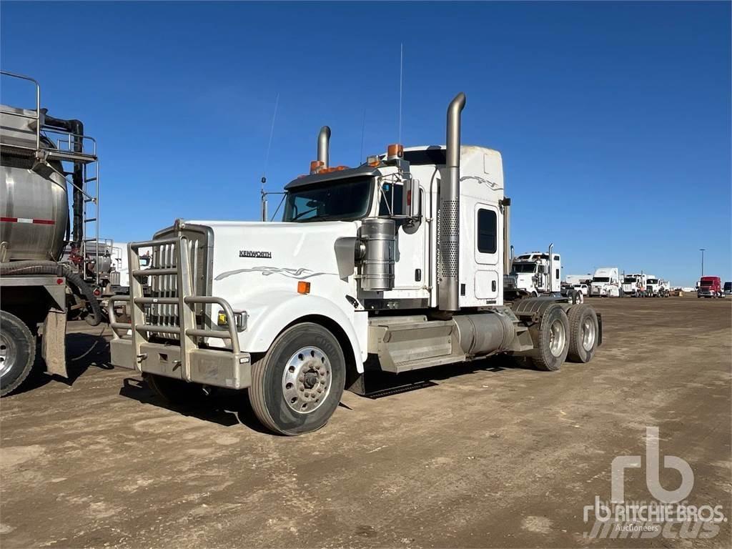 Kenworth W900 Nyergesvontatók