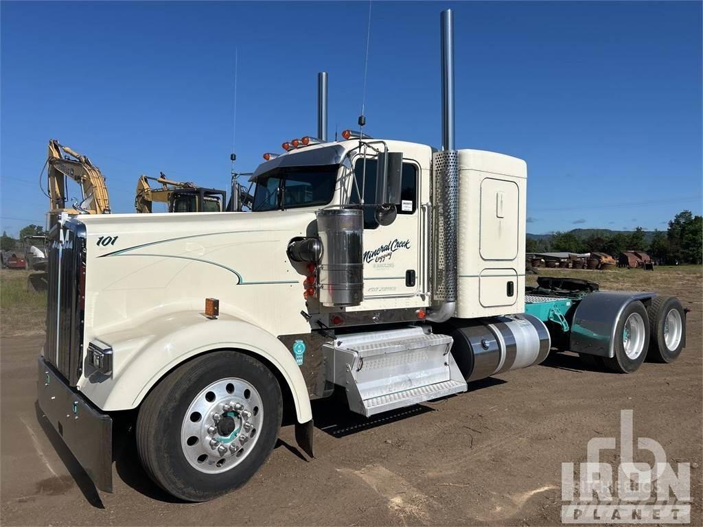 Kenworth W900 Nyergesvontatók