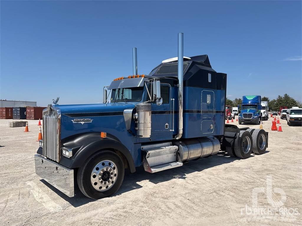 Kenworth W900 Nyergesvontatók