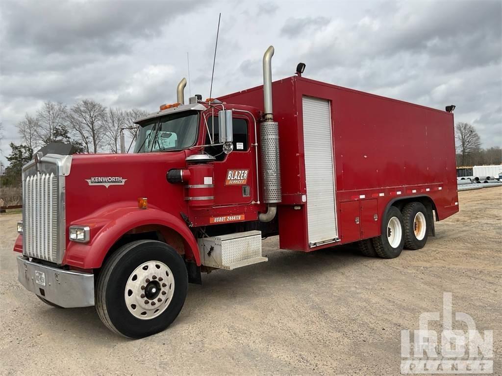 Kenworth W900 Tartályos teherautók