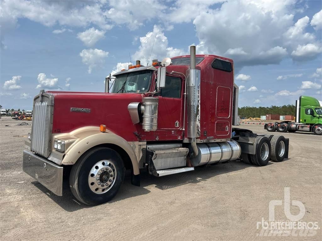 Kenworth W900L Nyergesvontatók