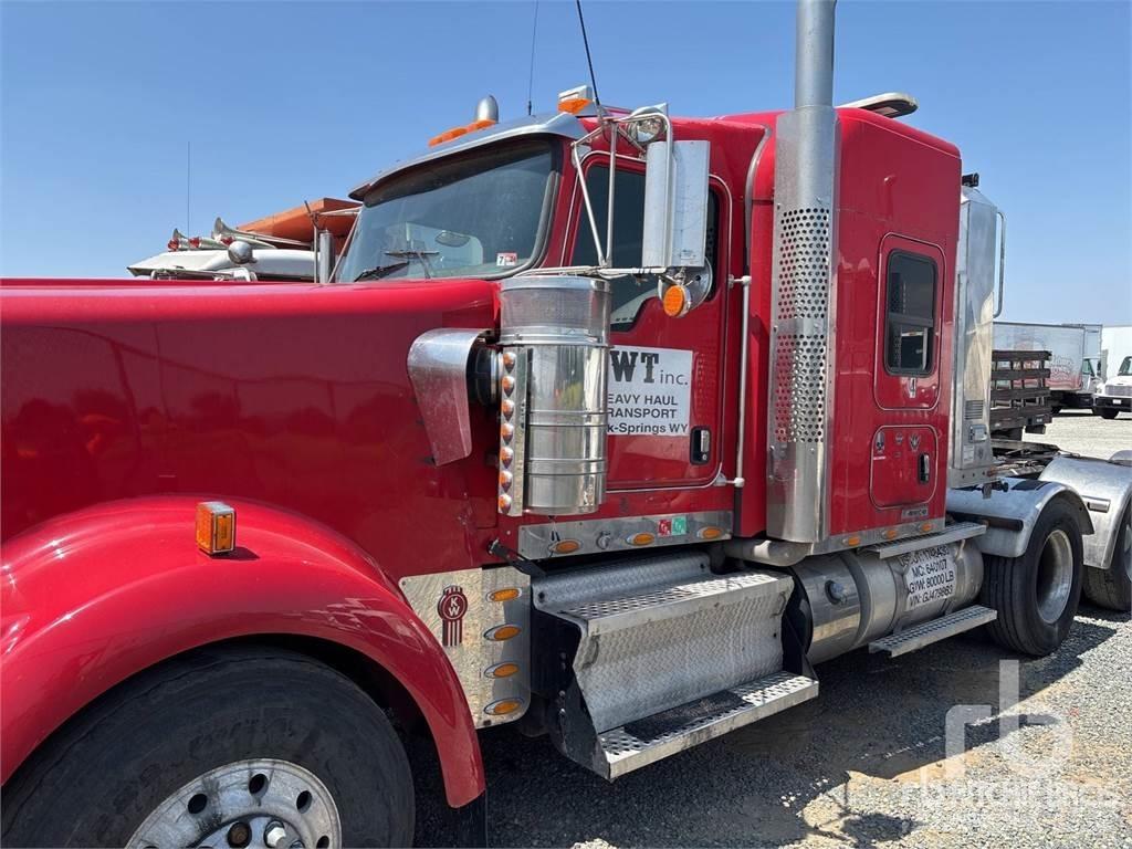 Kenworth W900L Nyergesvontatók