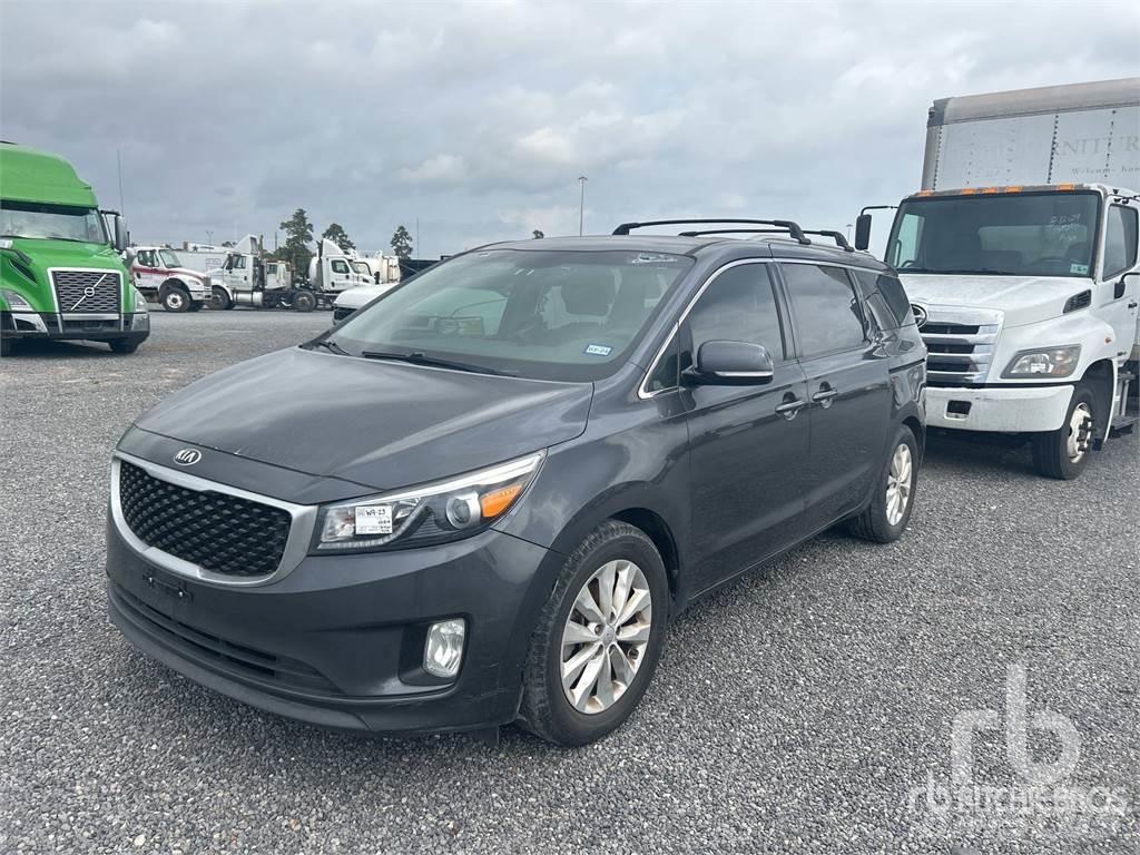 Kia SEDONA Transporterek