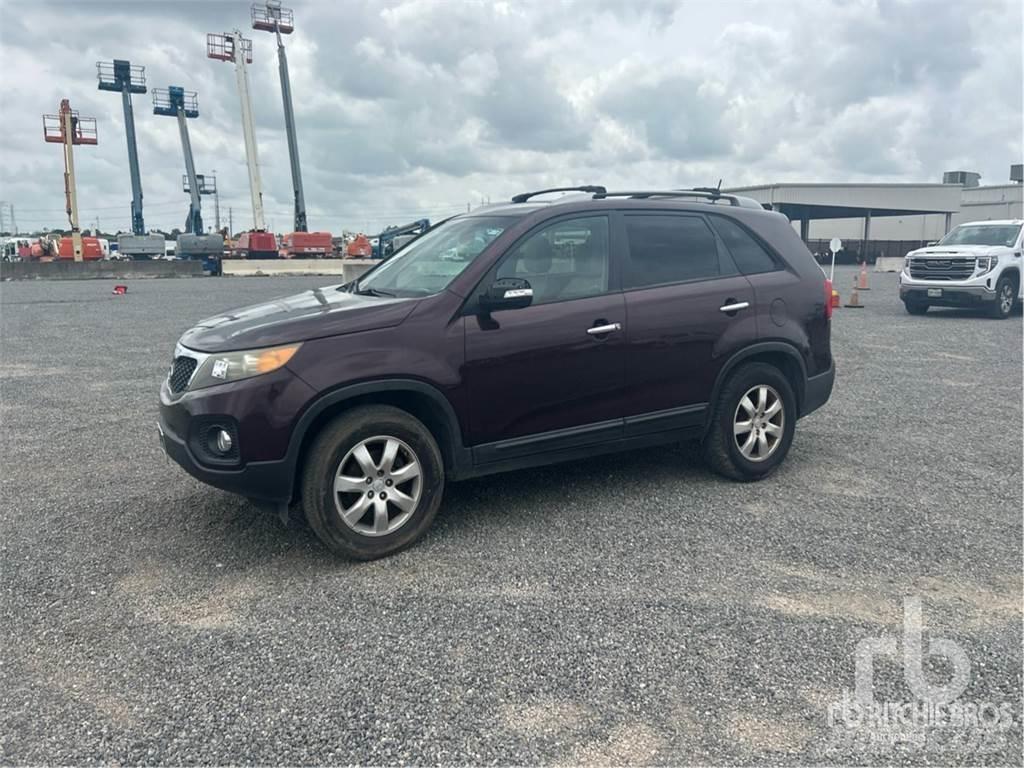 Kia SORENTO Kistehergépjárművek