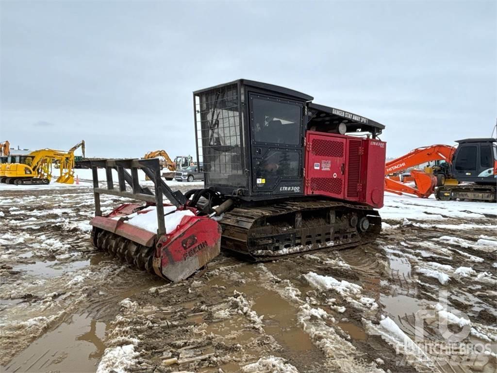 Lamtrac LTR8300 Erdészeti bozótirtó