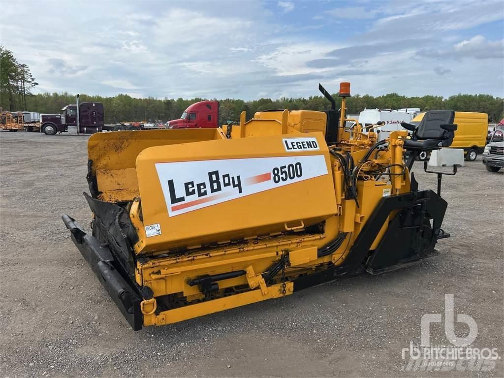 LeeBoy L8500 Aszfalt terítõ gépek