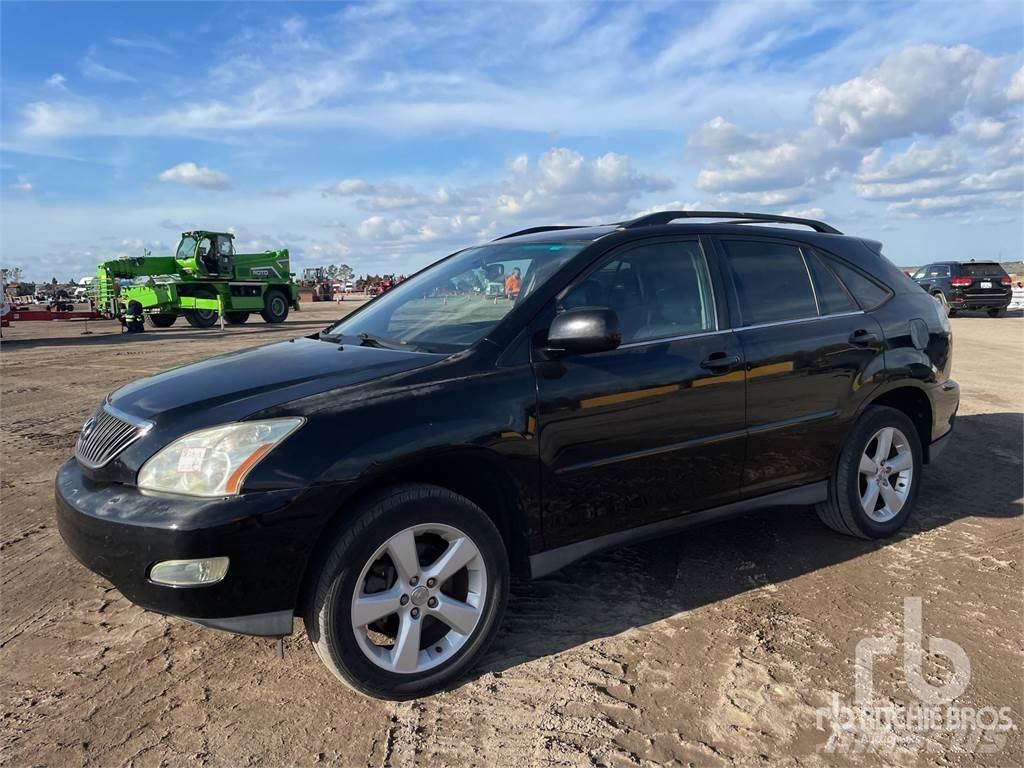 Lexus RX330 Kis teherszállító/Platós kocsi