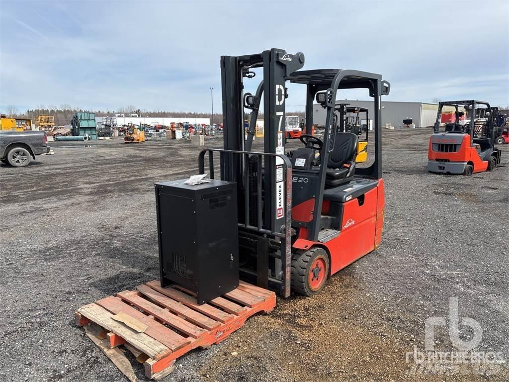 Linde E20 Elektromos targoncák