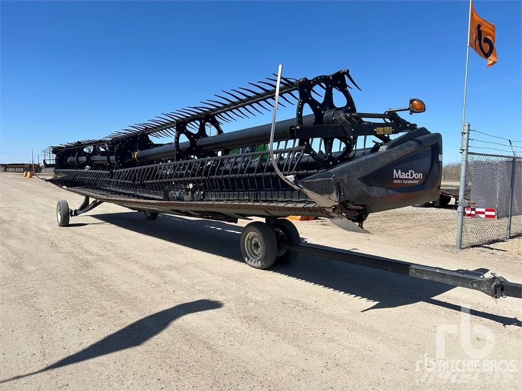 MacDon FD75 Kombájn adapterek