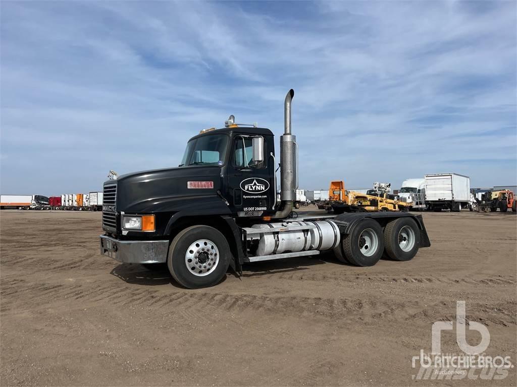 Mack CH613 Nyergesvontatók