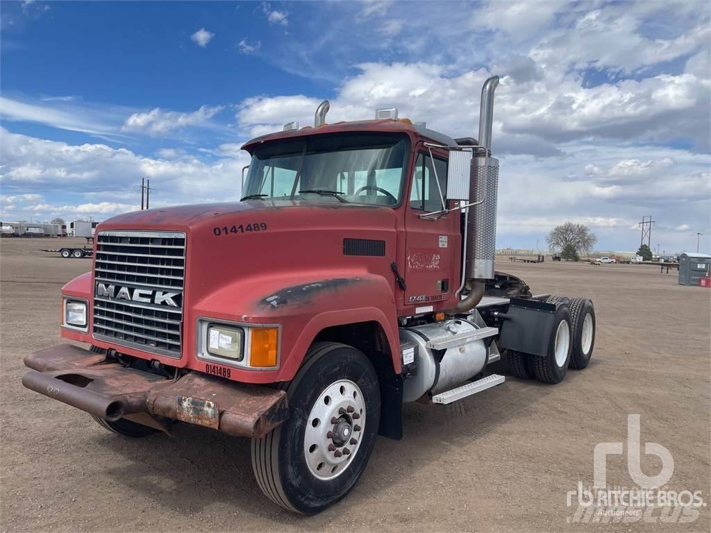 Mack CH613 Nyergesvontatók