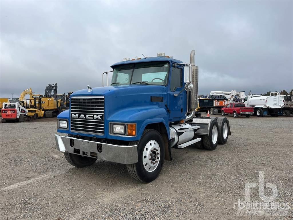 Mack CH613 Nyergesvontatók