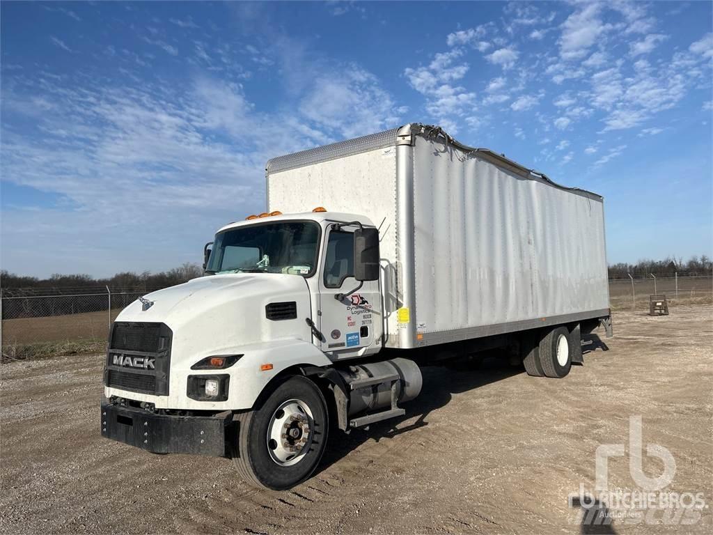Mack MD Transporterek