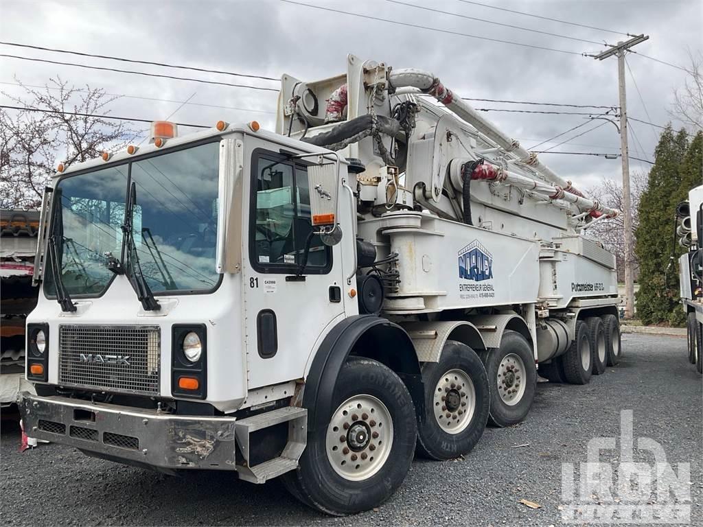 Mack MR688S Betonkeverők/Betonpumpák