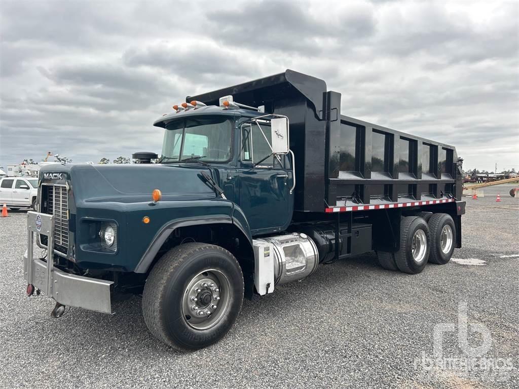 Mack RB688S Billenő teherautók
