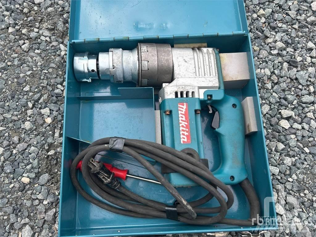 Makita 6922NB Építőipar - Egyebek