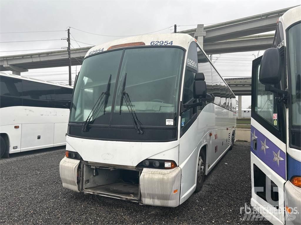 MCI J4500 Kirándulóbuszok