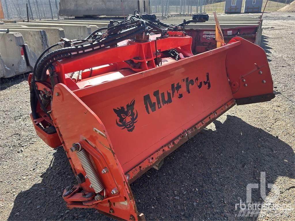 Multihog MPV200 Egyéb útkarbantartó és hókotró gépek