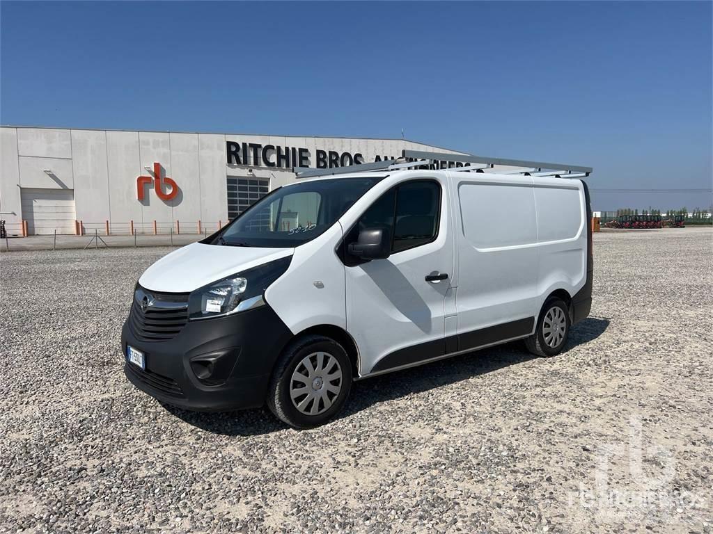 Opel VIVARO Transporterek